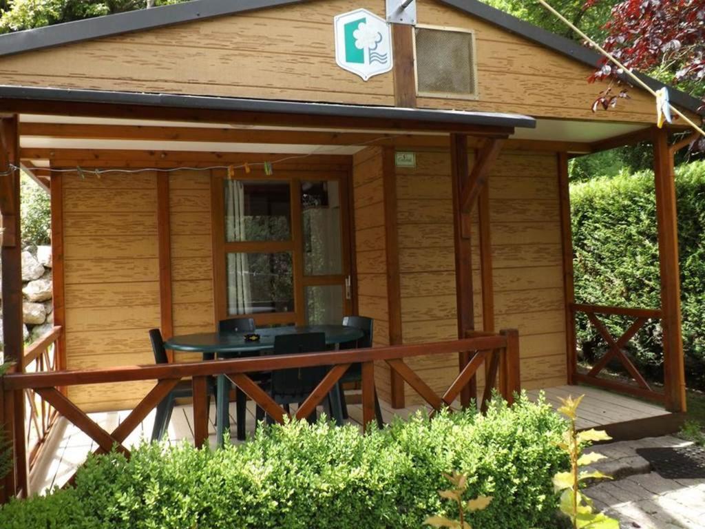 Camping Plein Soleil Lourdes Exterior photo